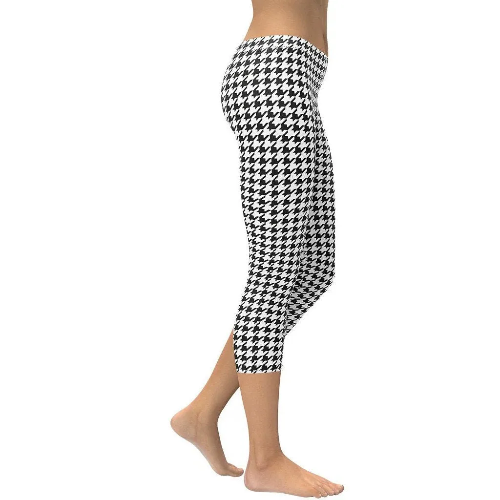 Black & White Houndstooth Print Capris