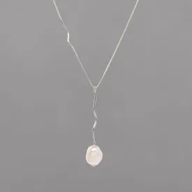 FLOURISH PEARL NECKLACE