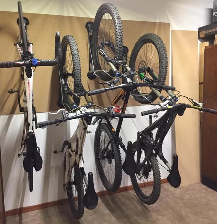 OUTLET | Mountain Bike Wall Rack | Vertical Swivel Storage Mount