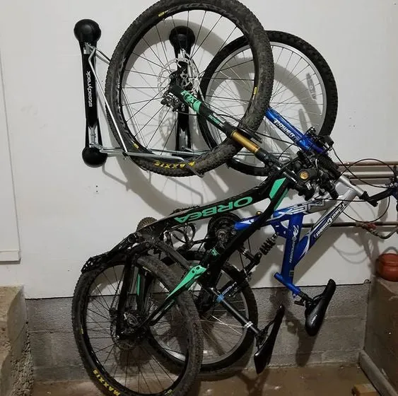 OUTLET | Mountain Bike Wall Rack | Vertical Swivel Storage Mount