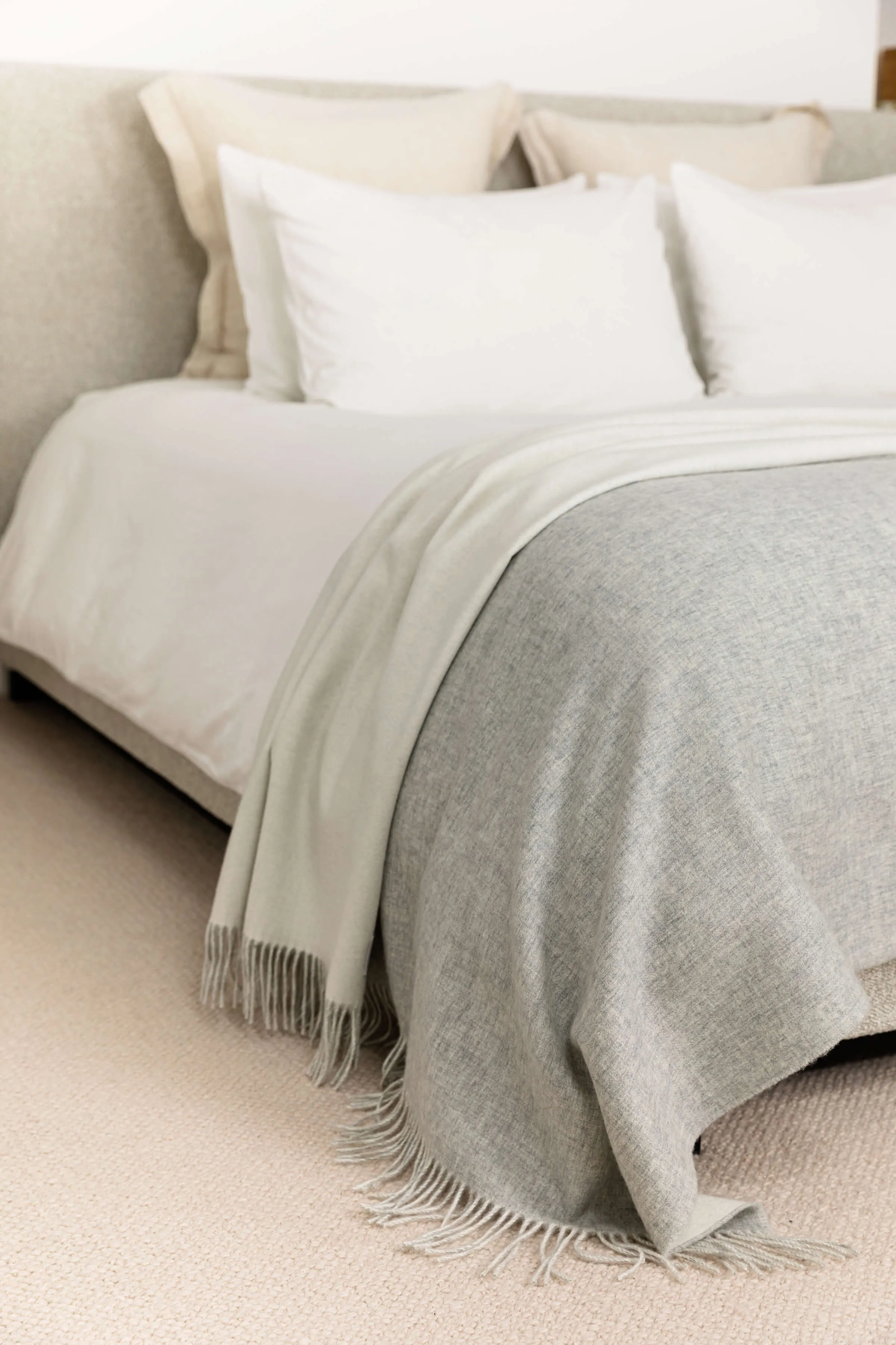 Reversible Cashmere Bed Throw