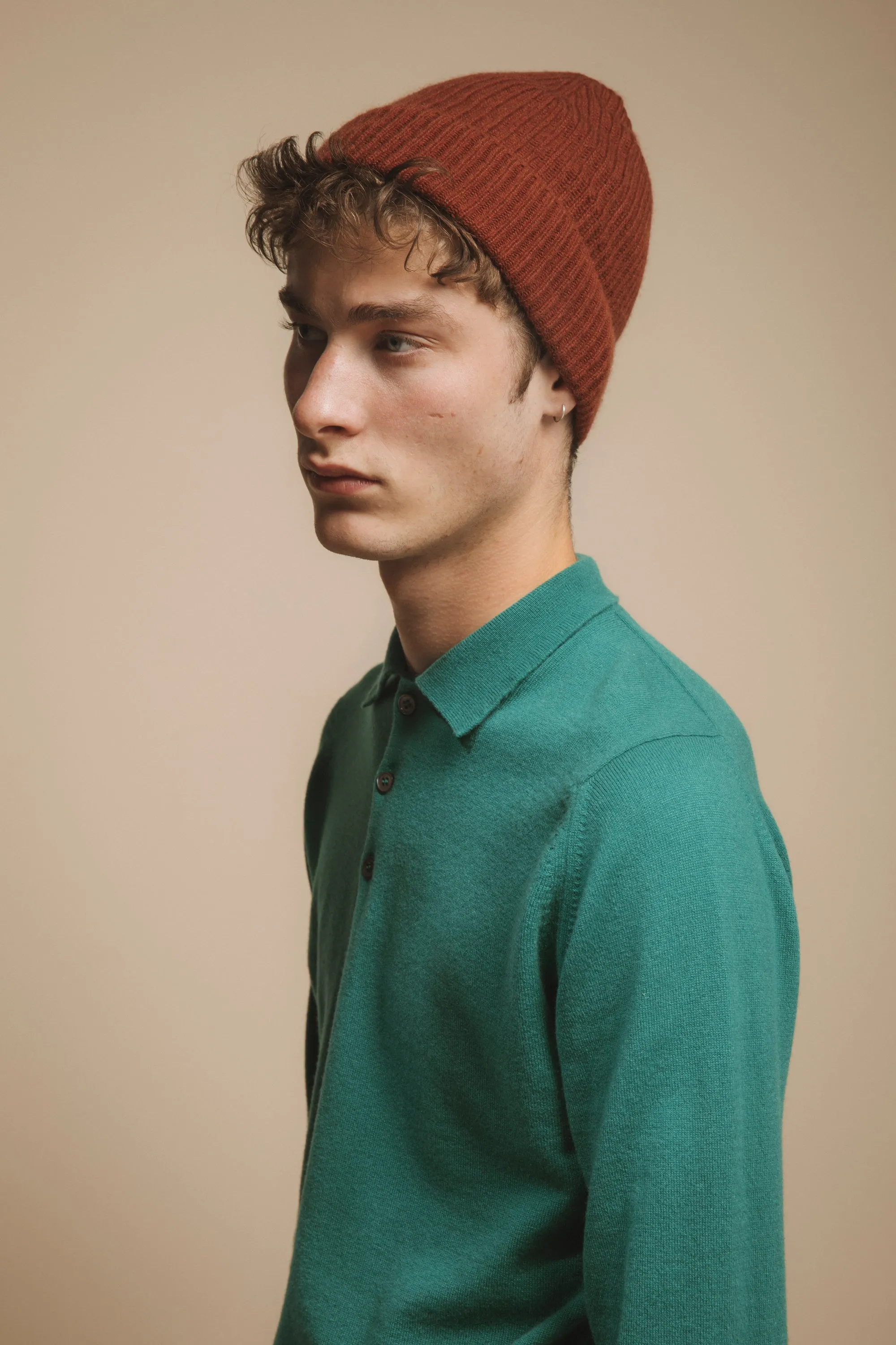 Unisex Cashmere Ribbed Beanie Hat - Clay